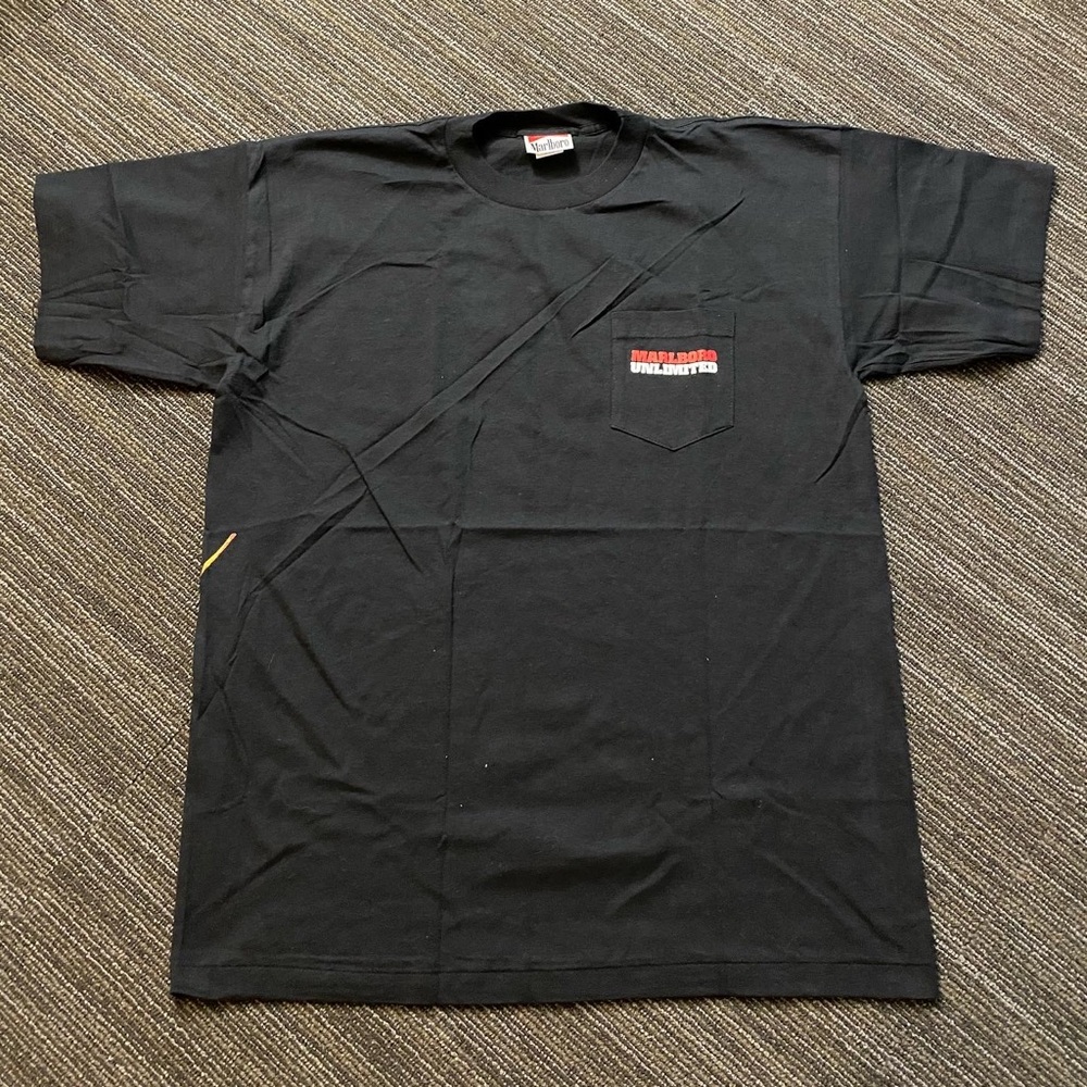 Marlboro Unlimited T - Shirt